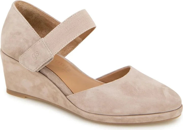 Gentle Souls by Kenneth Cole Women's Women's Oriana Pump