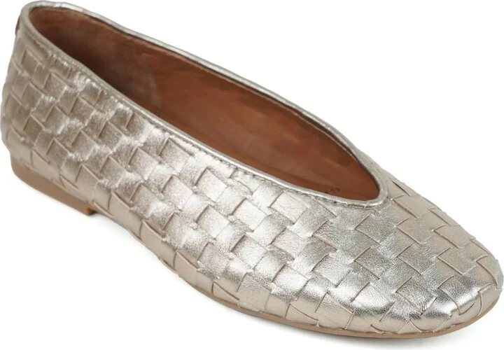 Gravel Leather