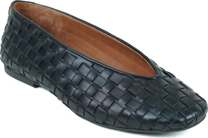 Gentle Souls by Kenneth Cole Women's Women's Willow Woven Ballet Flat