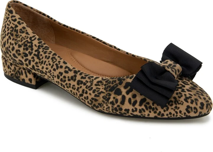 Gentle Souls Women's Atlas Flat Heel Sandal