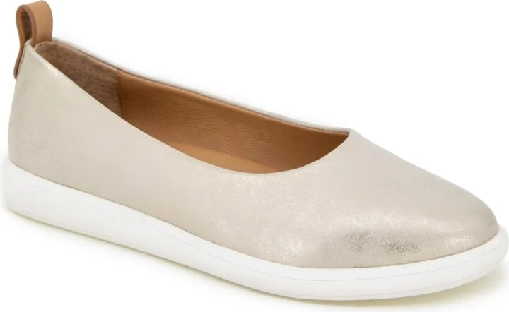 Ice Metallic Leather