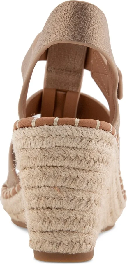 Gentle Souls Women's Capelin Wedge Sandals - Image 11