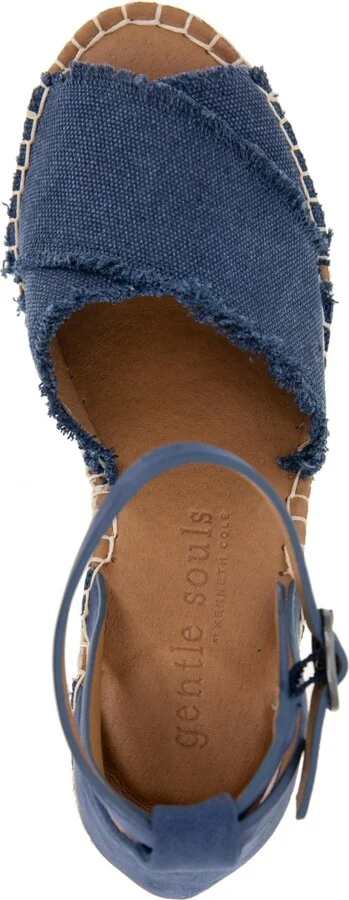 Gentle Souls Women's Charli X Band Buckle Sandals - Image 4