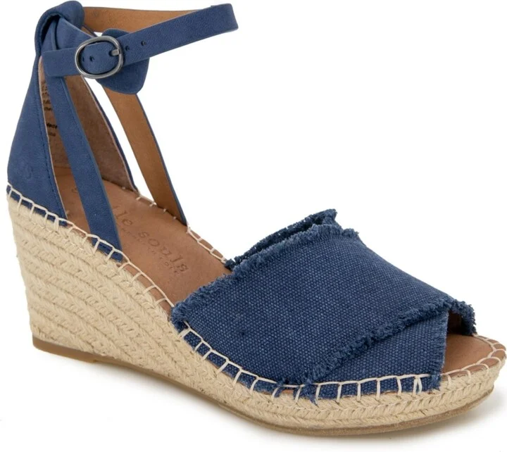 Gentle Souls Women's Charli X Band Buckle Sandals