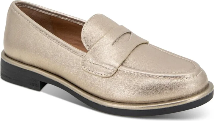 Gentle Souls Women's Cybil Loafer Flats