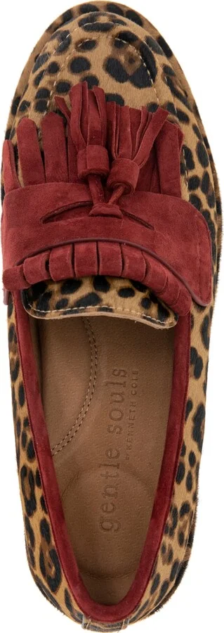 Gentle Souls Women's Cydney Tassel Loafer Flats - Image 7