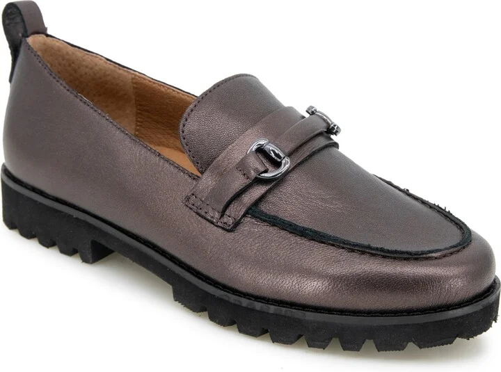 Gentle Souls Women's Emily Flat Heel Loafer