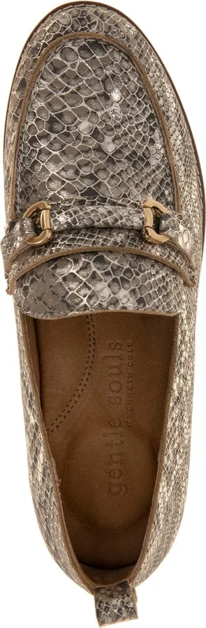 Gentle Souls Women's Eugene Lug Bit Buckle Loafer Flats - Image 8