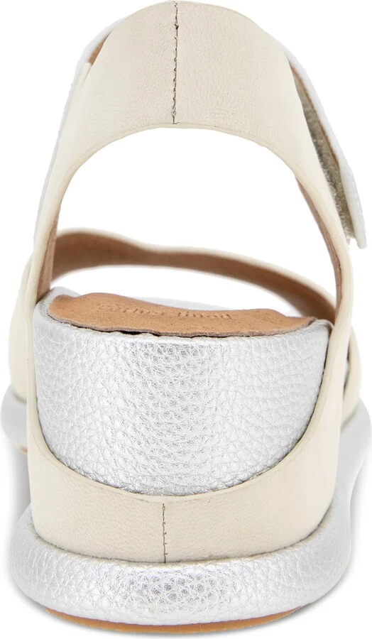 Gentle Souls Women's Jalleen Wedge Sandals - Image 3