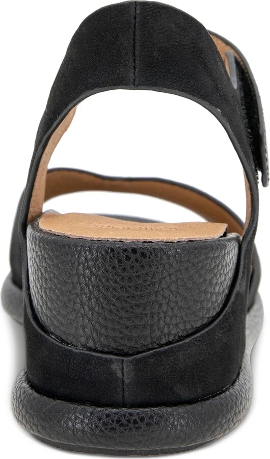 Gentle Souls Women's Jalleen Wedge Sandals - Image 7