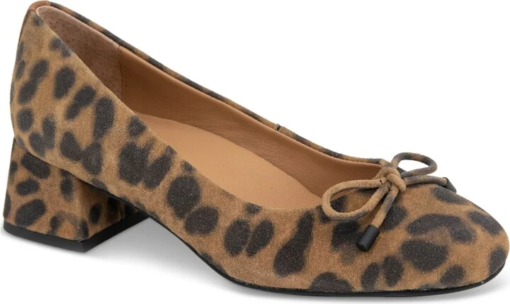Gentle Souls Women's Lancine Pumps