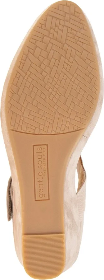 Gentle Souls Women's Oriana Wedge Pumps - Image 5