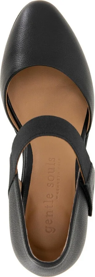 Gentle Souls Women's Oriana Wedge Pumps - Image 8