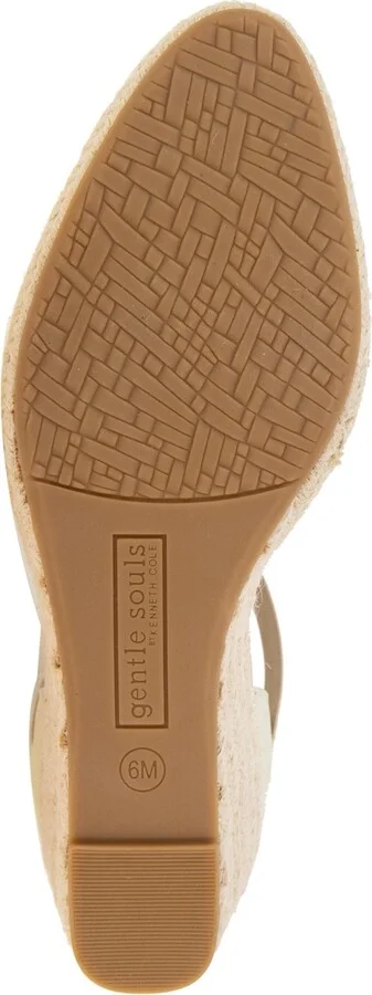 Gentle Souls Women's Orya Zipper Pumps - Image 5