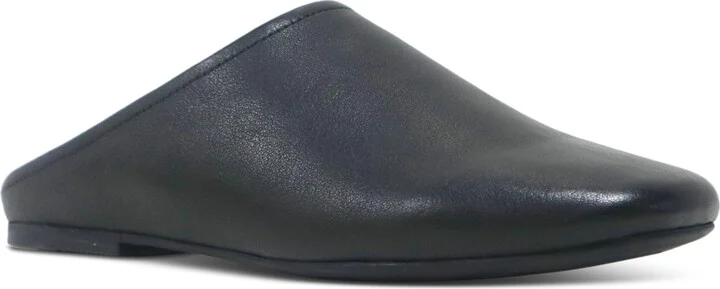 Gentle Souls Women's Wanda Slip-On Flats