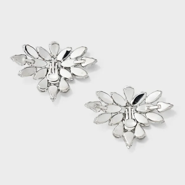 Geometric Cluster Stone Shoe Clip - Clear: Elegant Shoe Accessories for Stylish Footwear Enhancement - Image 2