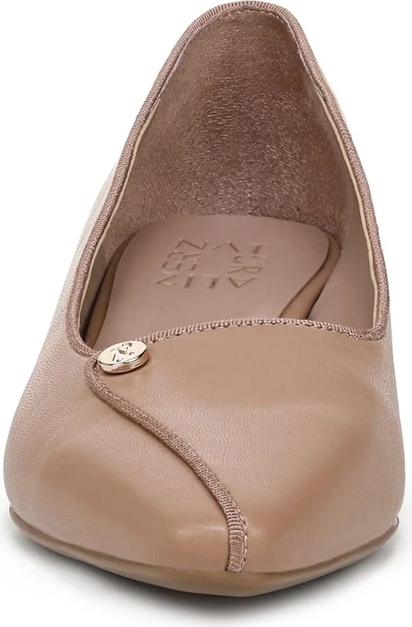 Georgia Pointed Toe Pump - Image 3