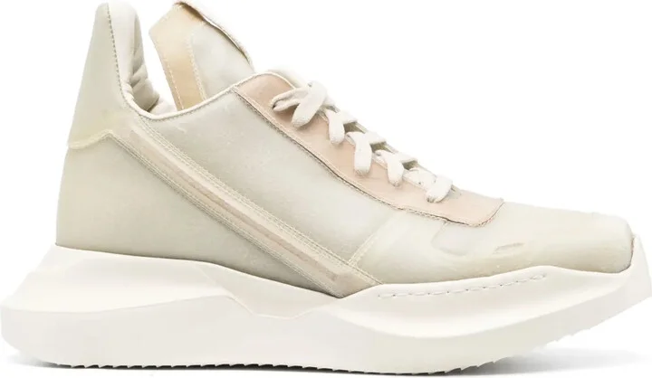 Geth runner sneakers