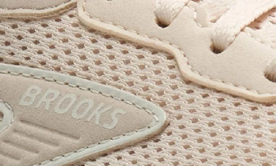Ghost Max SE Sneaker - Image 8