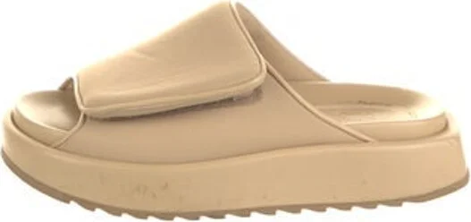 Neutrals