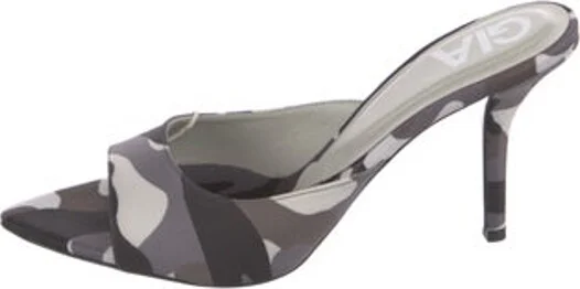 Animal Print, Grey