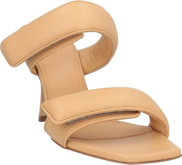 Gia Borghini Woman - Image 4
