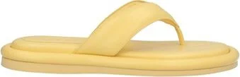 Pastel yellow