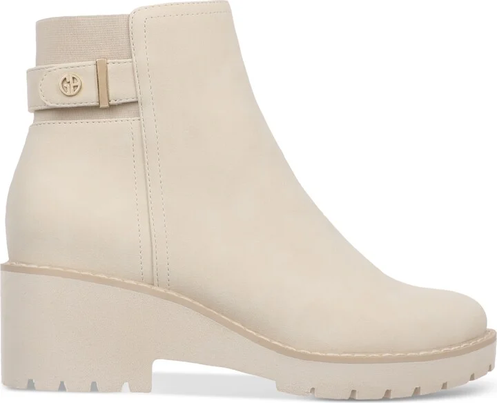 Giani Bernini Women's Vedaa Memory Foam Wedge Booties, Created for Macy's - Image 2