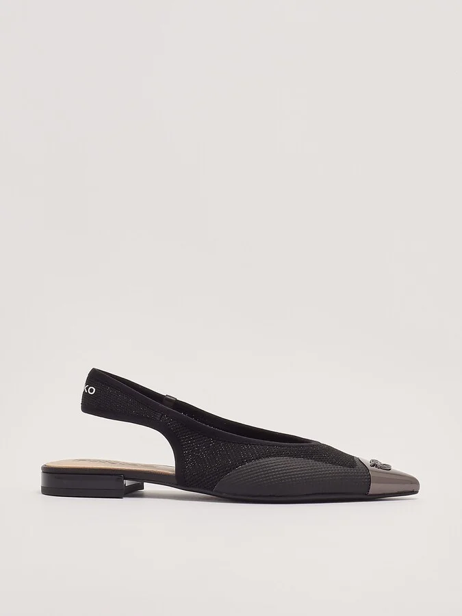 Gianira 14 Flat Shoes