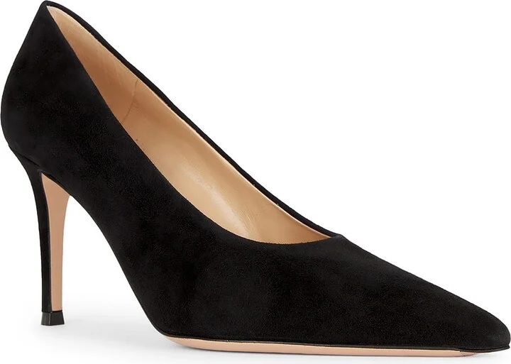 Gianvito Rossi Camoscio Pump in Black - Image 2