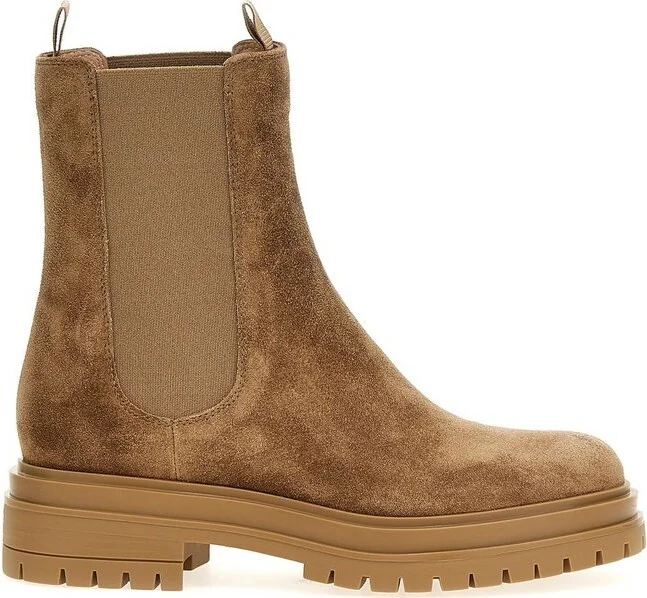 Gianvito Rossi Chester Round Toe Ankle Boots