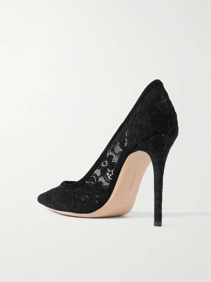 Gianvito Rossi - Claudia 105 Lace Pumps - Black - Image 3