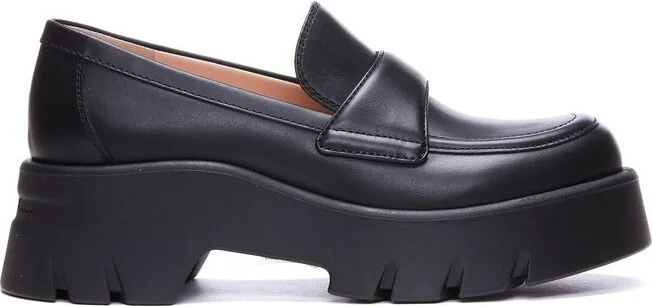 Gianvito Rossi Farren Round-Toe Loafers