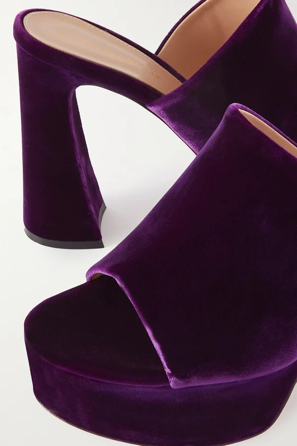 Gianvito Rossi - Holly 70 Velvet Platform Mules - Purple - Image 4