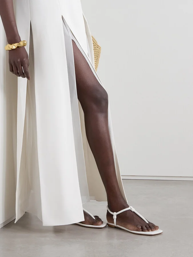 Gianvito Rossi - Juno Thong Knotted Leather Sandals - White - Image 2