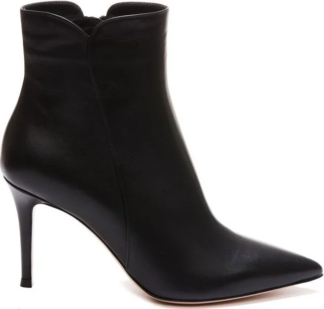 Gianvito Rossi Pointed Toe Ankle Boots
