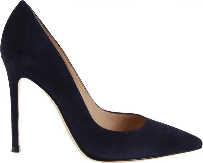 Gianvito Rossi Pointed Toe Pumps