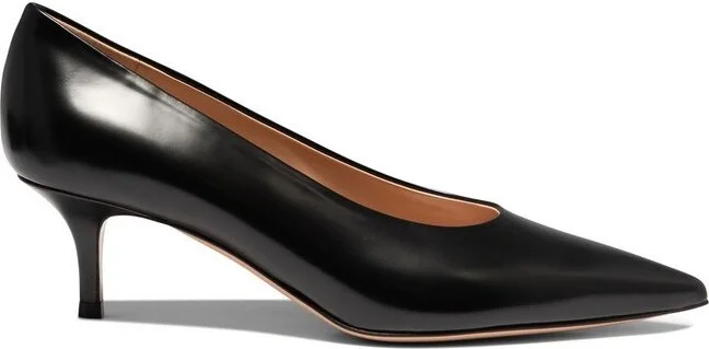 Gianvito Rossi Robbie Pointed Toe Pumps