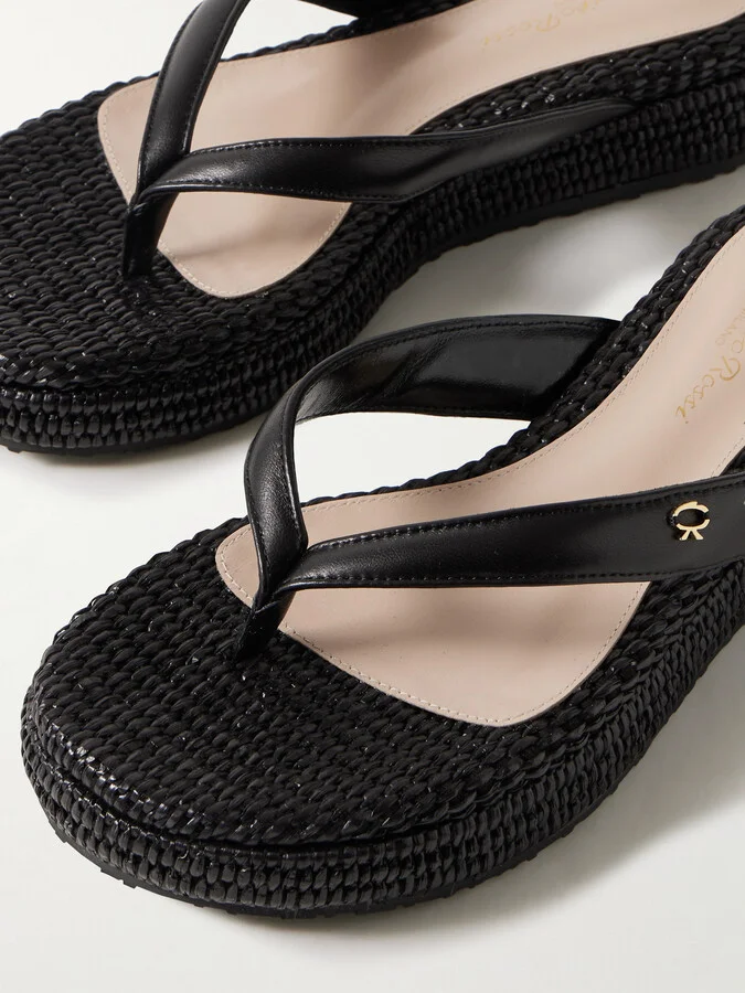 Gianvito Rossi - Tahiti 40 Leather Platform Flip Flops - Black - Image 4