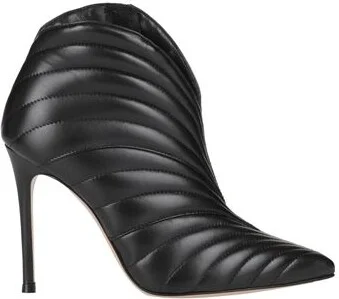 Gianvito Rossi Woman Ankle boots