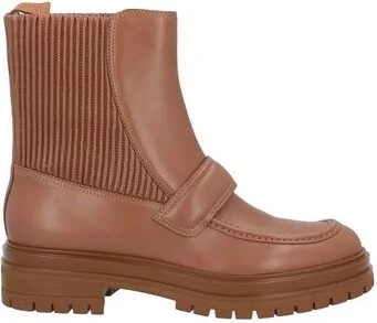 Gianvito Rossi Woman Ankle boots