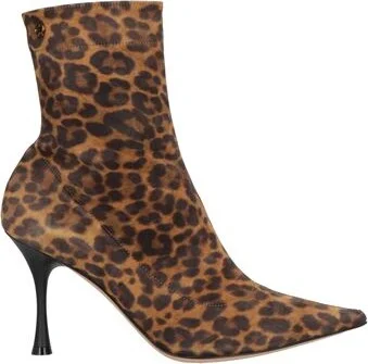 Gianvito Rossi Woman Ankle boots