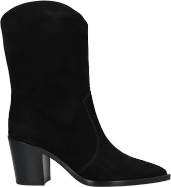 Gianvito Rossi Woman Ankle boots
