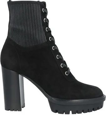 Gianvito Rossi Woman Ankle boots