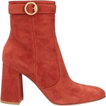 Gianvito Rossi Woman Ankle boots