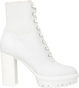 Gianvito Rossi Woman Ankle boots