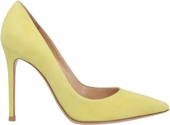 Pastel yellow