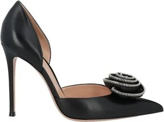 Gianvito Rossi Woman Pumps