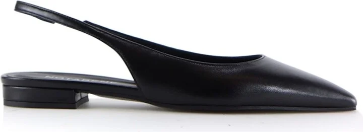 Gilda Slingsback, Black Leather