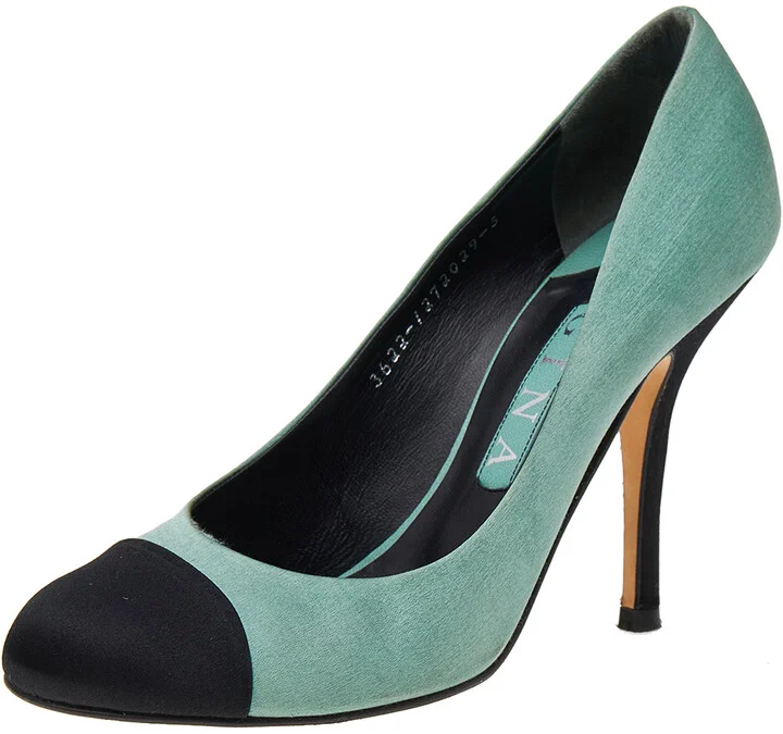 Gina Green/Black Satin Cap Toe Pumps Size 38